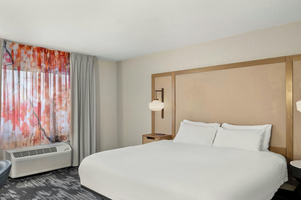 Fairfield by Marriott Mt Pleasant - photo 16