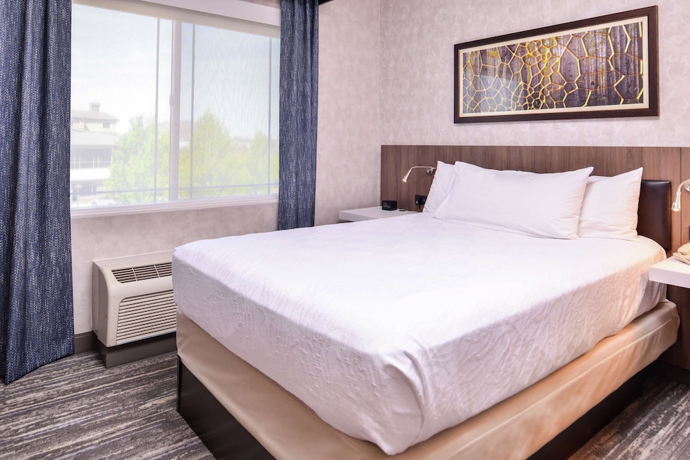 Hilton Garden Inn Bend - photo 14