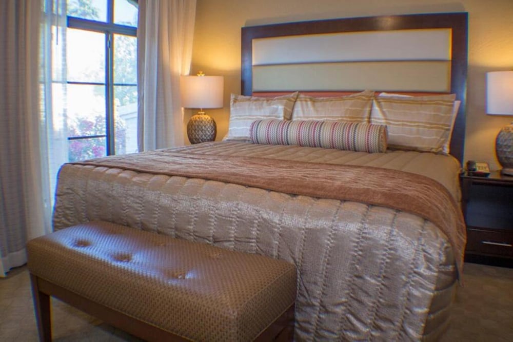 Scottsdale Camelback Resort VRHost - photo 3
