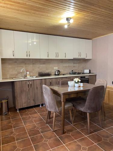 Apartments Gio Nika