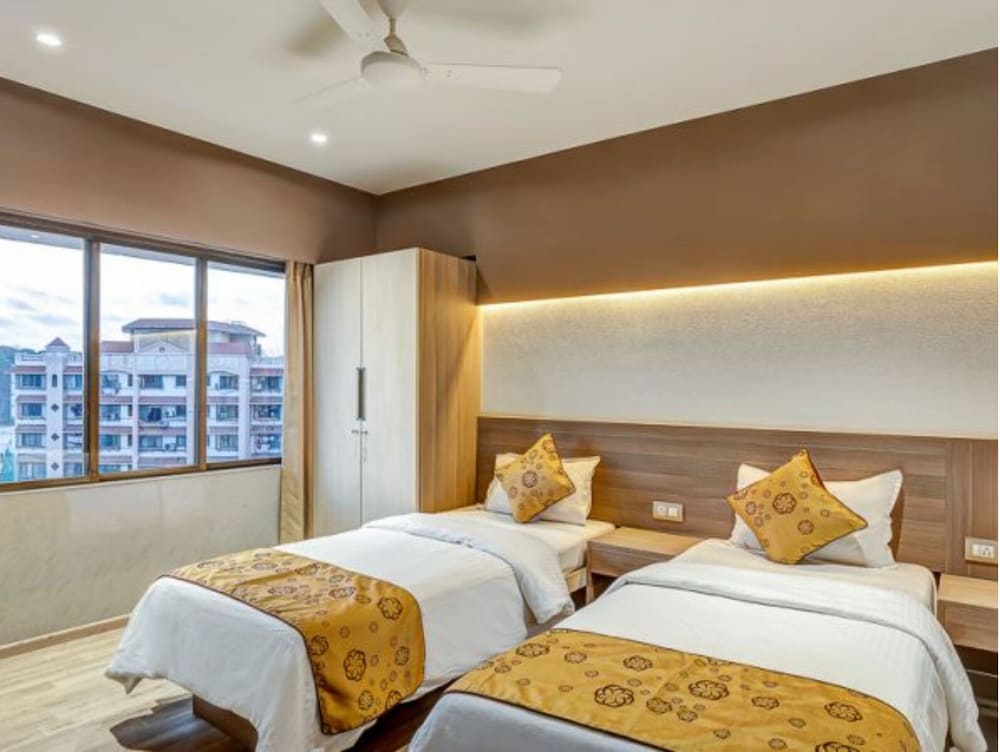 Ashok Deluxe Apartments