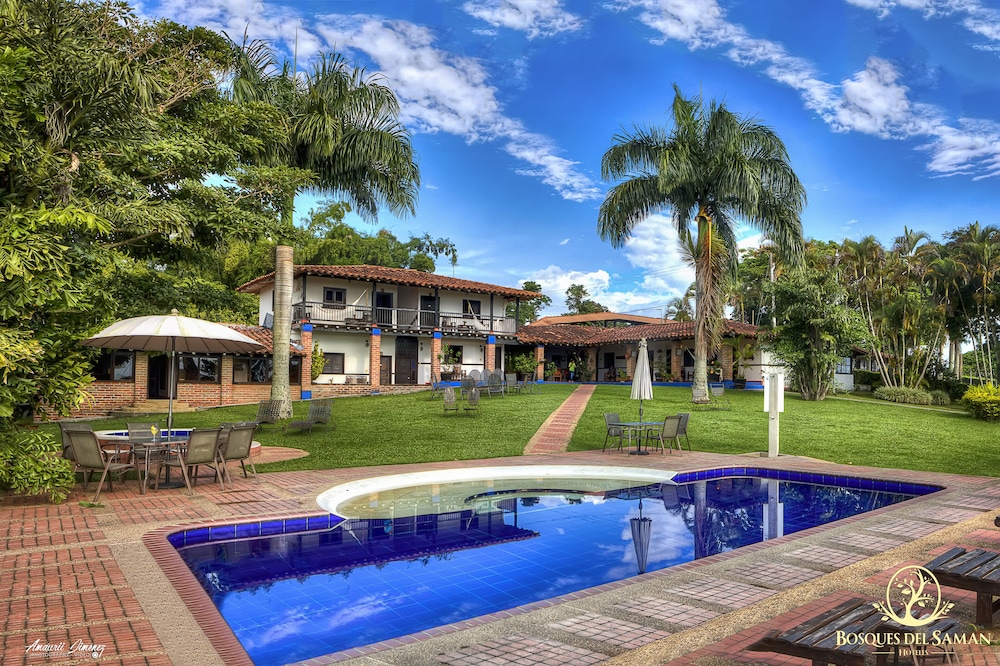 Finca Hotel Bosques del Samán Alcalá — hotel in Alcala