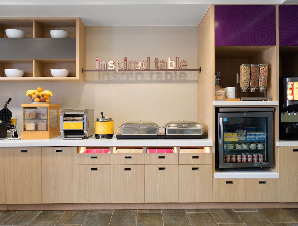 Home2 Suites by Hilton Indianapolis Keystone Cross - photo 33