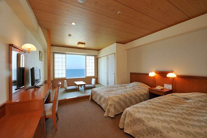 Ryugujo Spa Hotel Mikazuki Ryugutei — Kisarazu