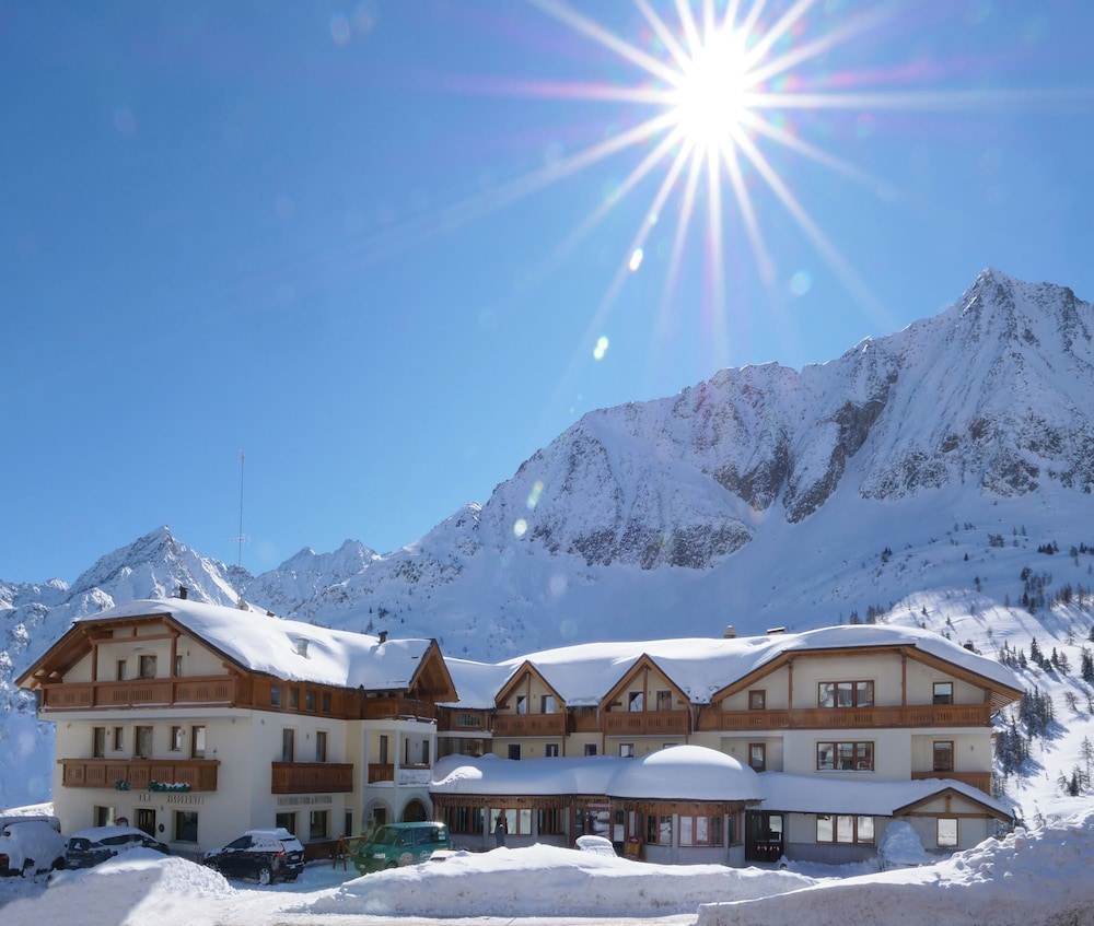 Gardenia - carbon neutral hotel in Vermiglio