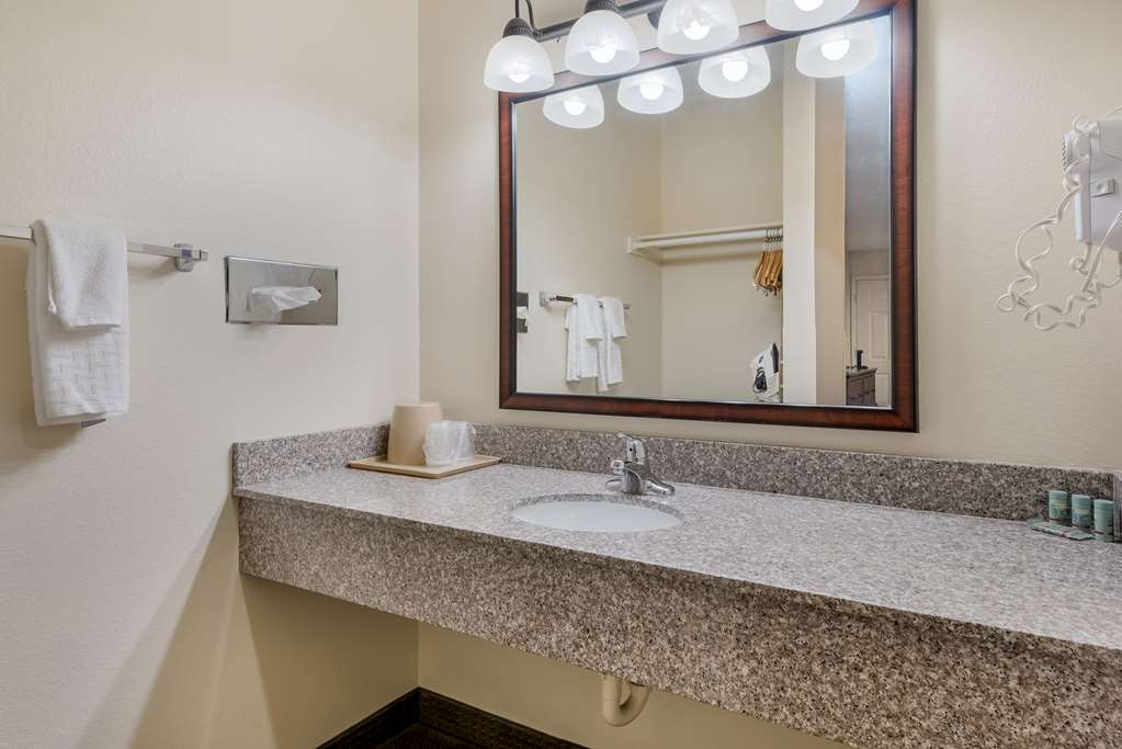 Best Western Sunrise Inn - photo 16