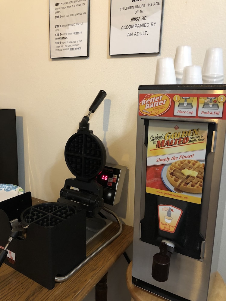 Windcrest Inn and Suites - photo 46