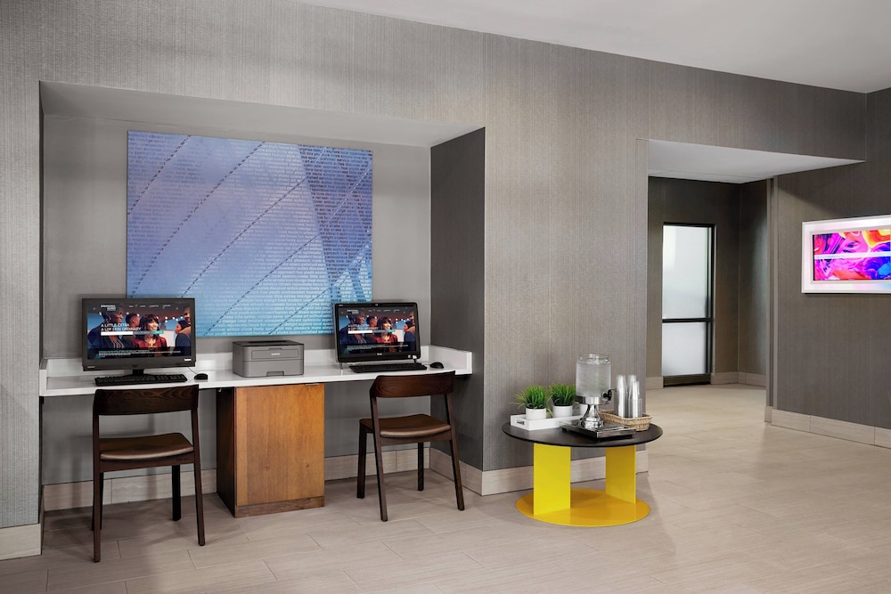 SpringHill Suites by Marriott Richmond North Glen Allen - photo 15