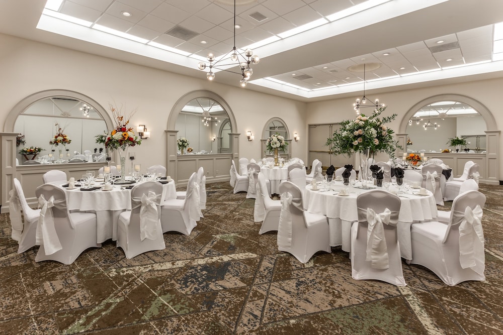 Holiday Inn Philadelphia South Swedesboro by IHG - photo 44