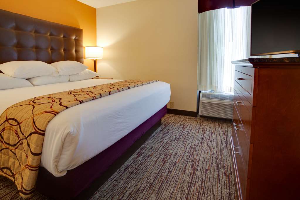 Drury Inn & Suites Terre Haute - photo 11