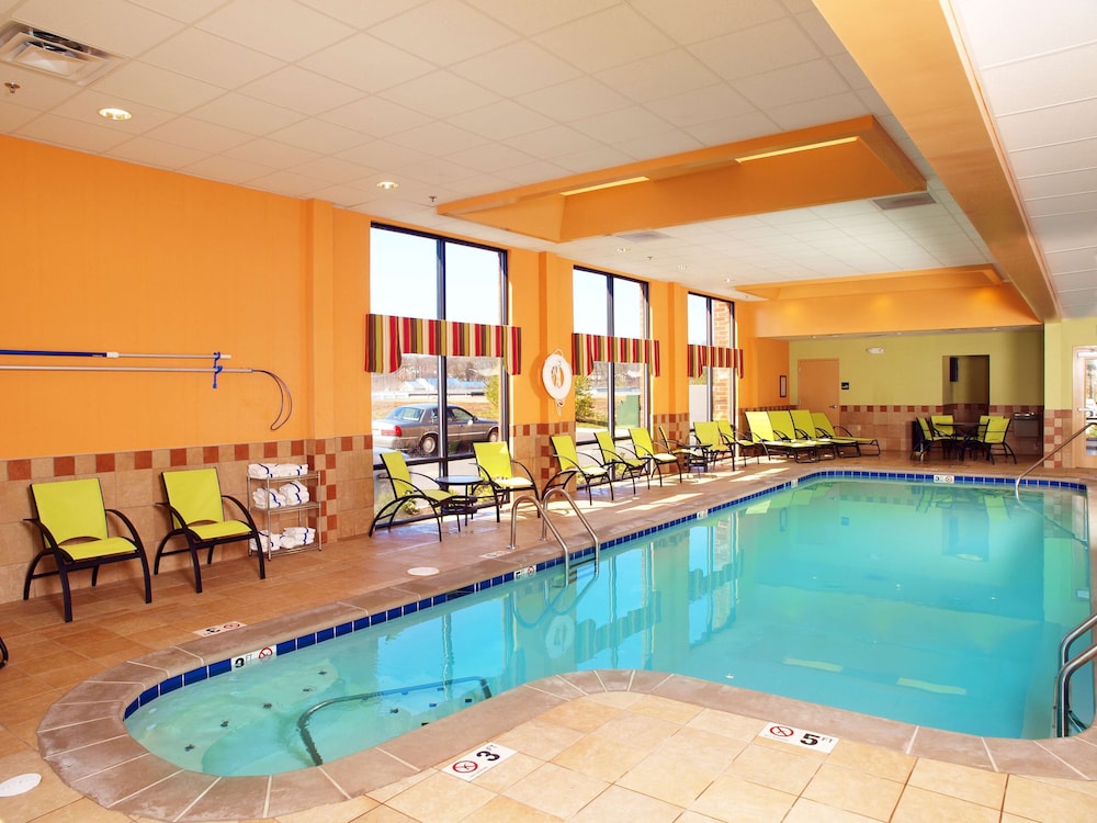 Hampton Inn & Suites Knoxville North I 75 - photo 52