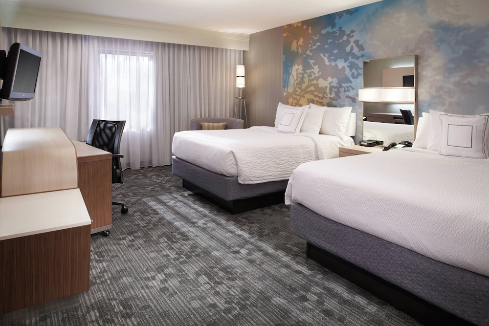 Courtyard by Marriott Toledo Maumee Arrowhead - photo 7