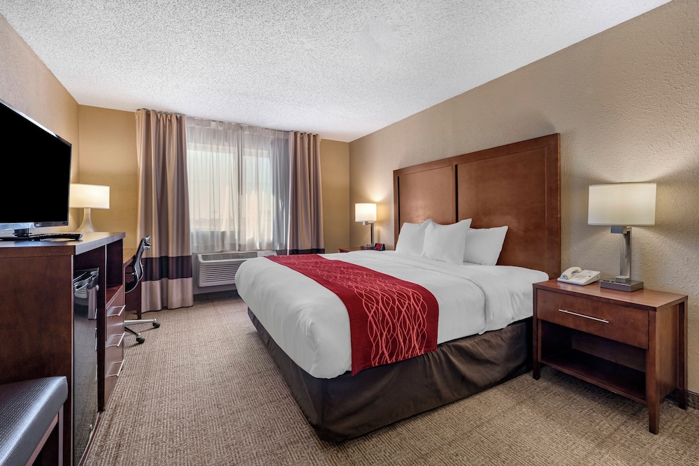 Comfort Inn & Suites Hays I 70 - photo 10