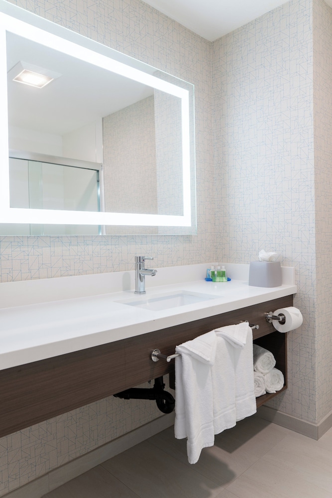 Holiday Inn Express San Clemente N Beach Area by IHG - photo 12