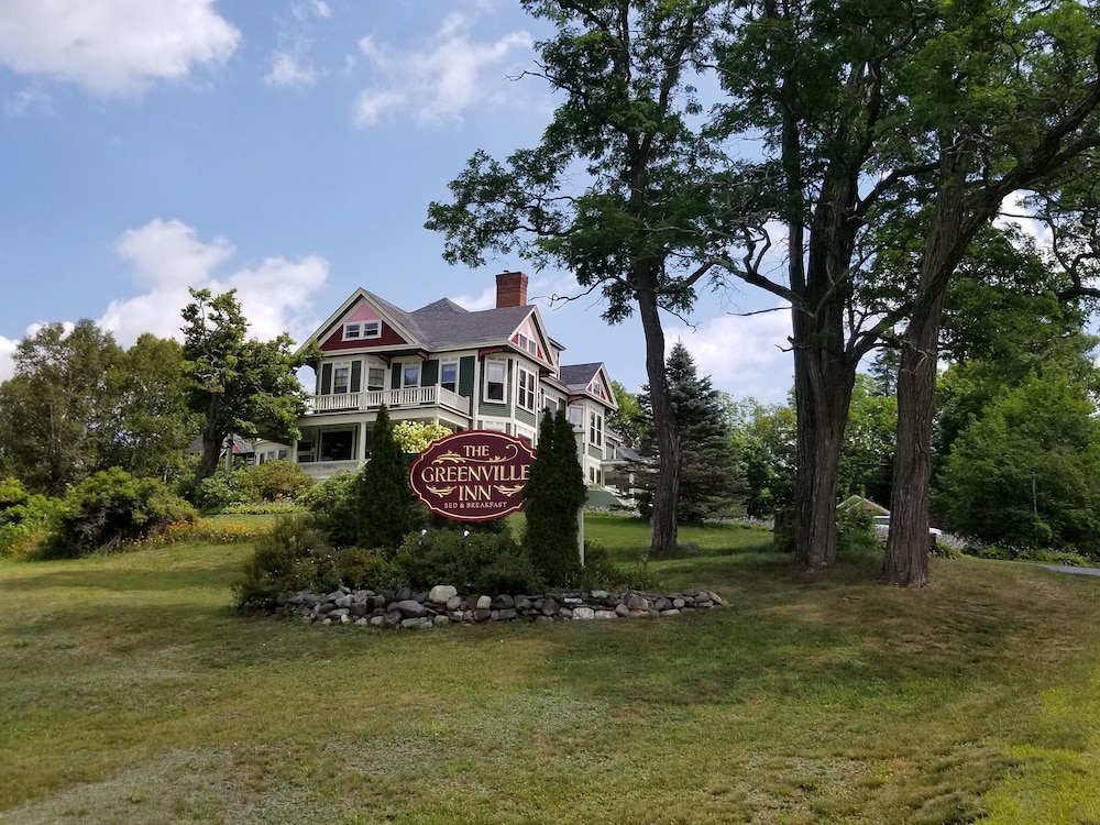 Greenville Inn at Moosehead Lake — 4-Star Luxury Hotel in Greenville, United States