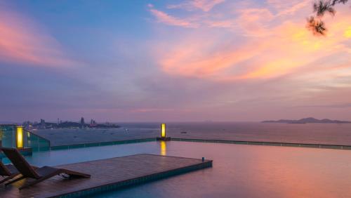 Wong Amat Tower By Peter — 4-Star Luxury Hotel in Pattaya, Thailand