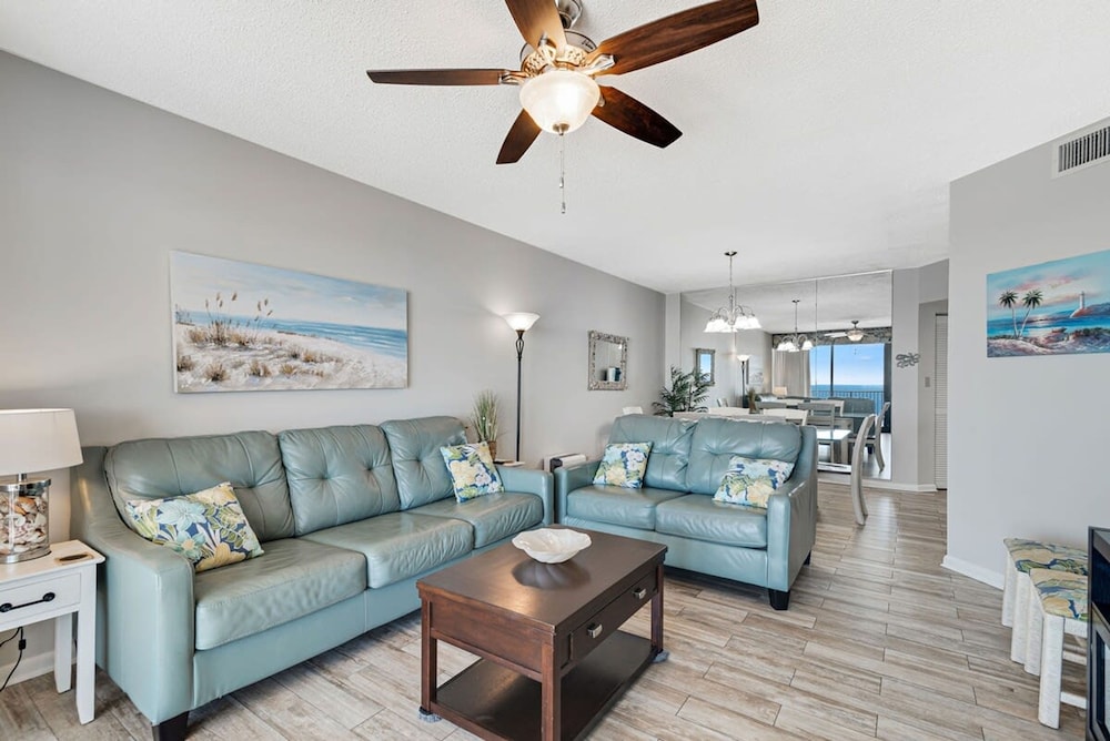 Windward Pointe 804 Sleeps 10 Beachfront Resort Amenities - photo 13