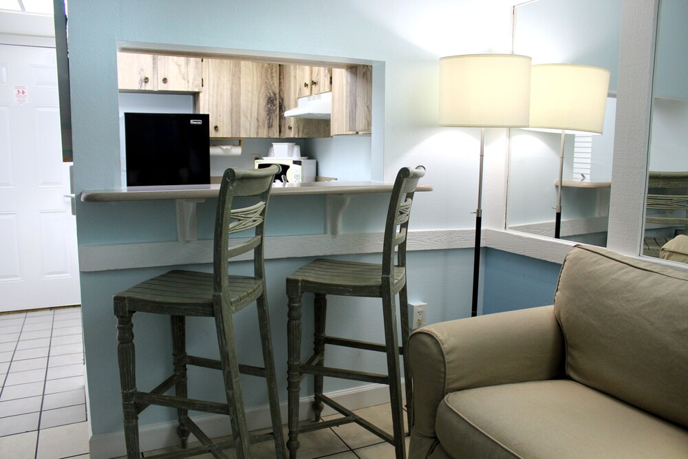 The Bay Inn at Lani Kai - photo 26