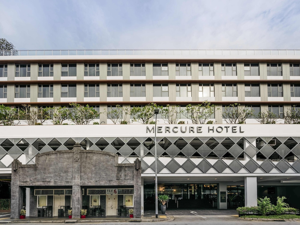 Mercure Singapore Tyrwhitt — 4-Star Luxury Hotel in Singapore, Singapore