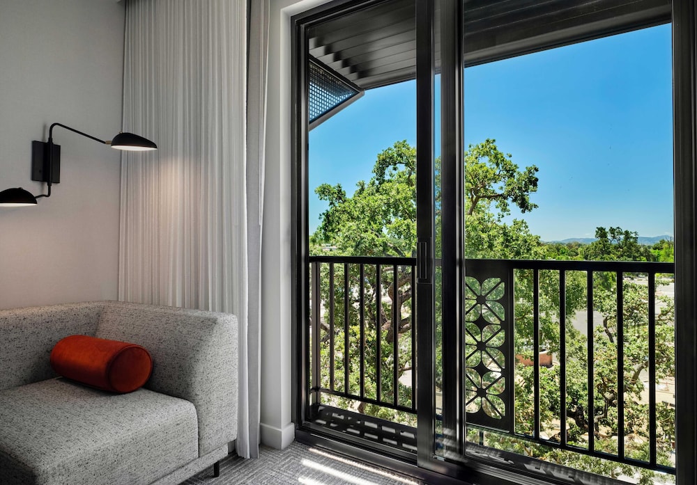 The Ava Hotel Paso Robles Curio Collection by Hilton - photo 8