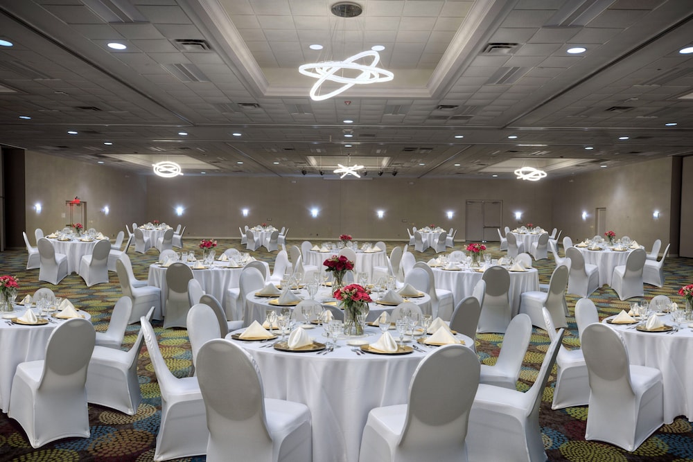 Holiday Inn Express Janesville I 90 & US Hwy 14 by IHG - photo 33