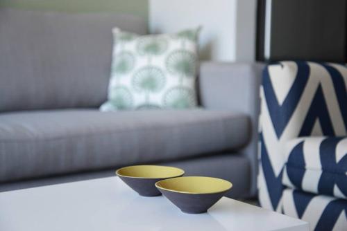 Lovely 1 Bedroom De Waterkant Apt with parking and WiFi — 4-Star Luxury Hotel in Cape Town, South Africa