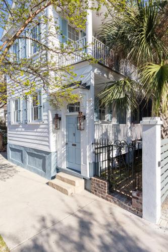 Cabana House at Casa Zoe — 4-Star Luxury Hotel in Charleston, United States