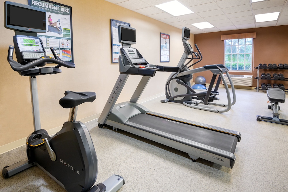 Holiday Inn Express & Suites Naples North Bonita Springs by IHG - photo 32