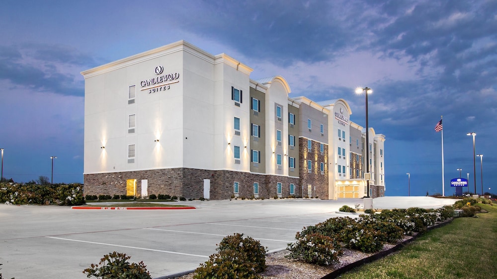 Candlewood Suites Waco an IHG Hotel - featured photo