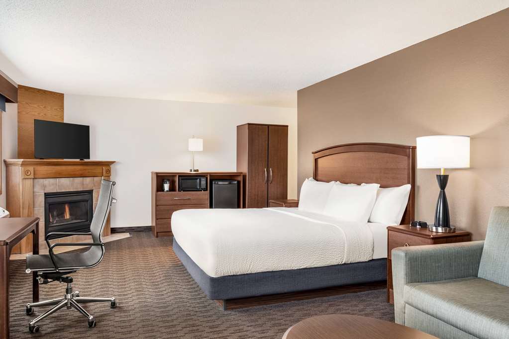 AmericInn by Wyndham Baudette - photo 48