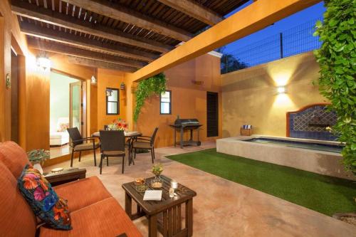 Casa Linda — 4-Star Luxury Hotel in La Paz, Mexico