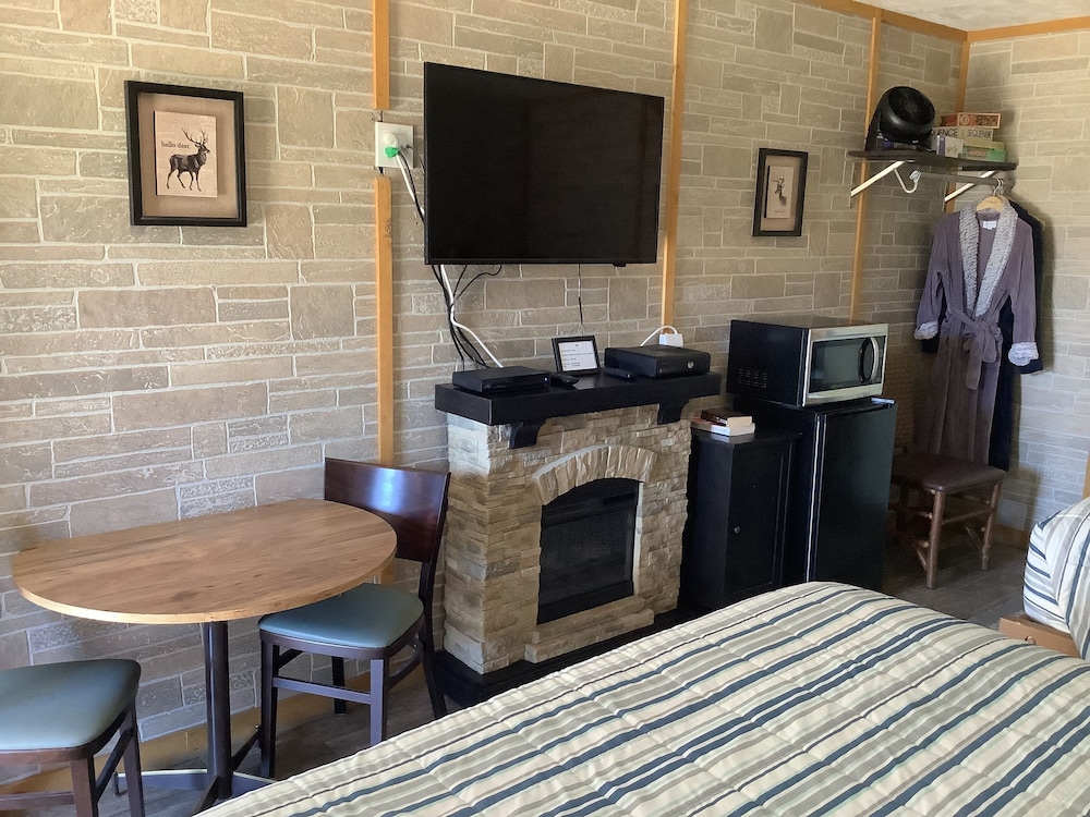 South Jetty Inn - photo 47