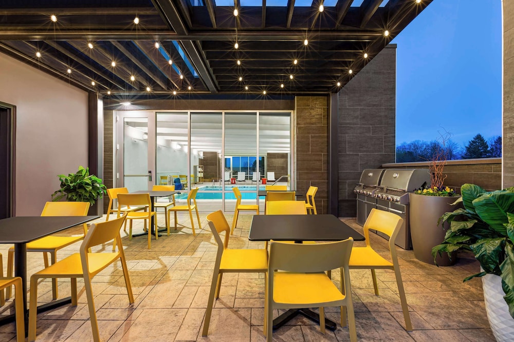 Home2 Suites by Hilton York - featured photo