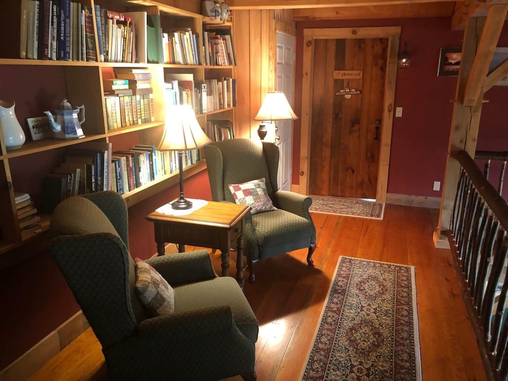 Yellow Barn Estate - photo 29