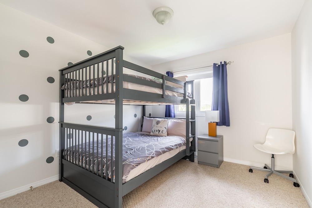 Globalstay. Luxury 3Br Townhomes With Hot Tub Gym Bbq — Hamilton — photo 4