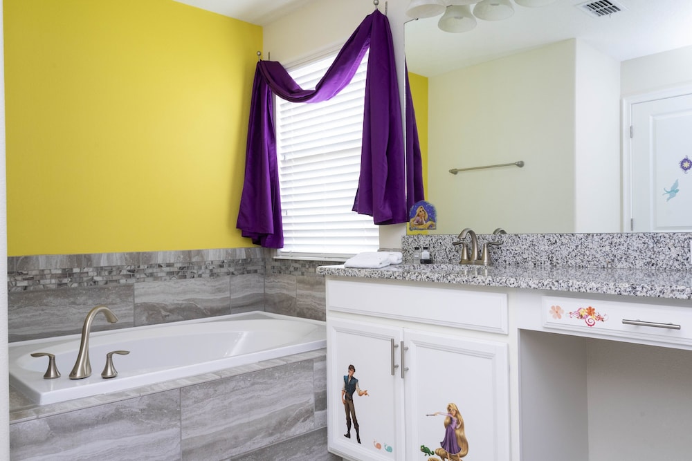 Brilliance At Solterra Resort By Shine Villas #092 5 Bedroom Villa - photo 39