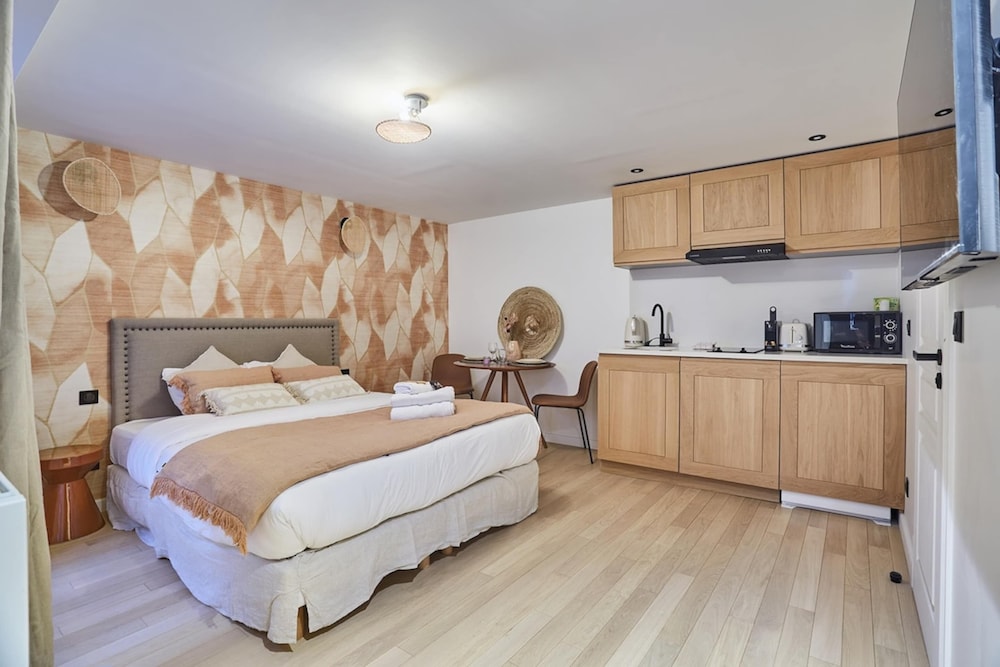 Charming Studio Centre de Paris montorgueil - last minute hotel in Paris
