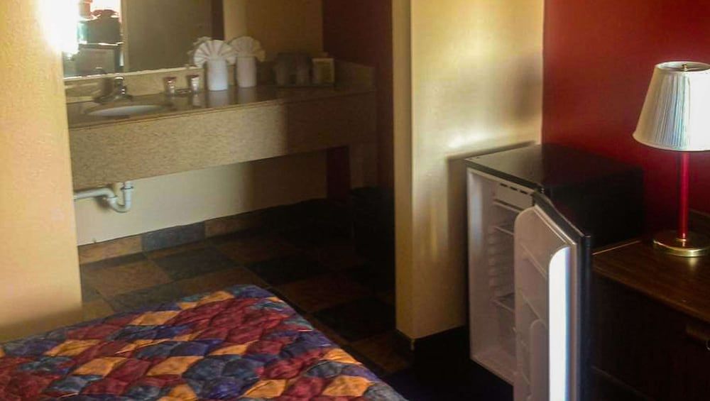 Classic Inn Early - photo 14