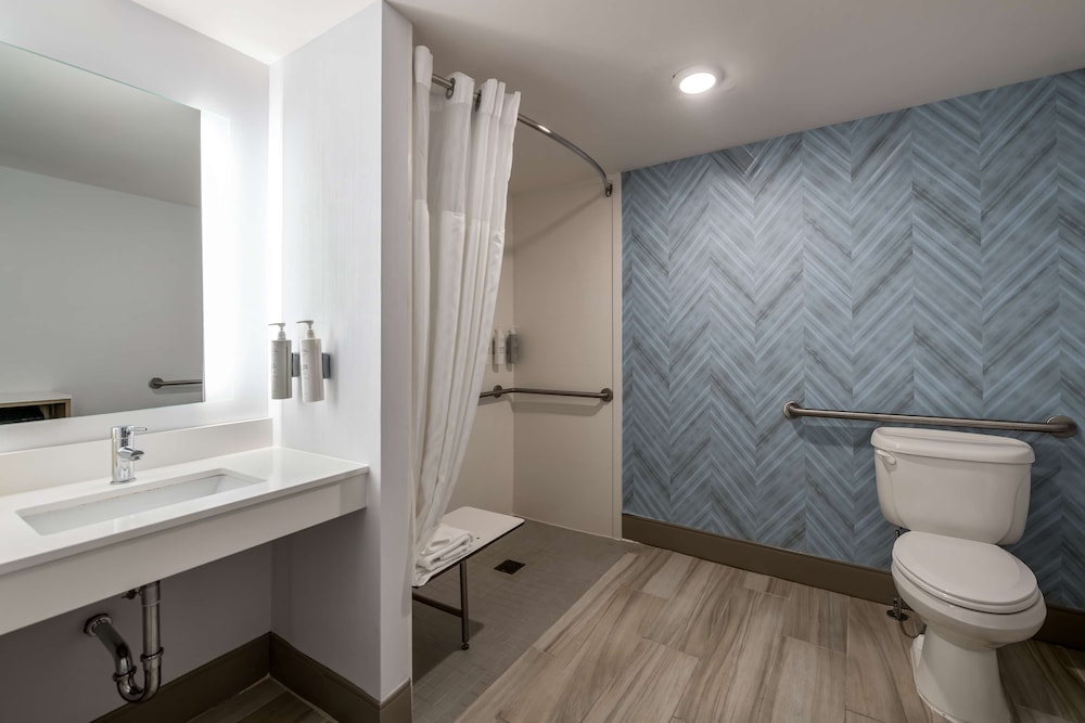 Hilton Garden Inn Williamsburg - photo 37