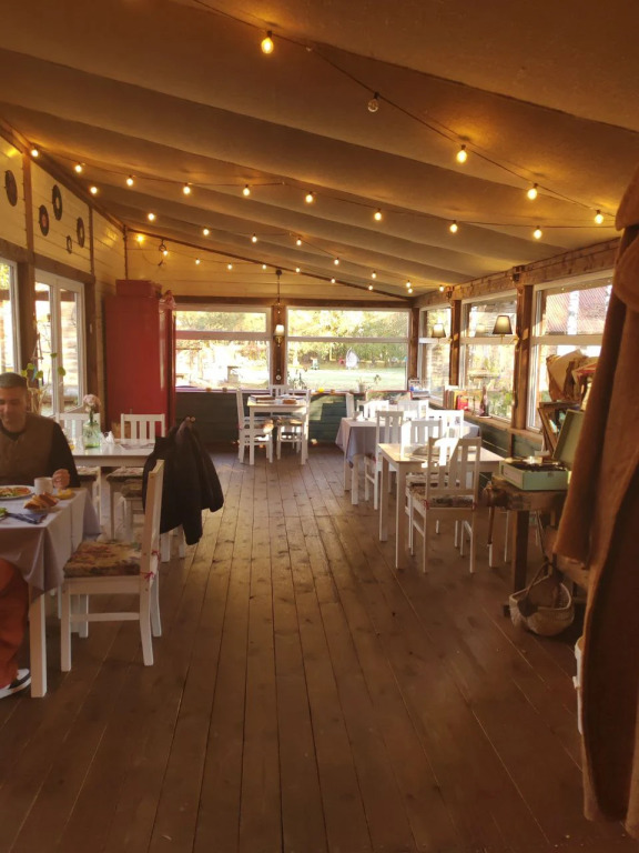 Hutor Malinovka - carbon neutral hotel in Narach