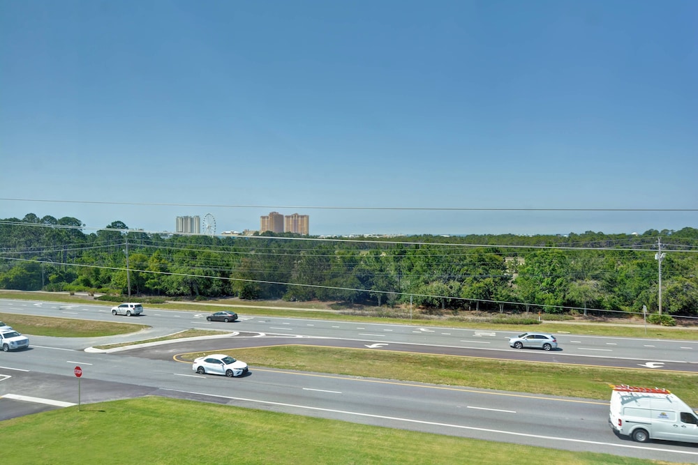 TownePlace Suites by Marriott Panama City Beach Pier Park - photo 9