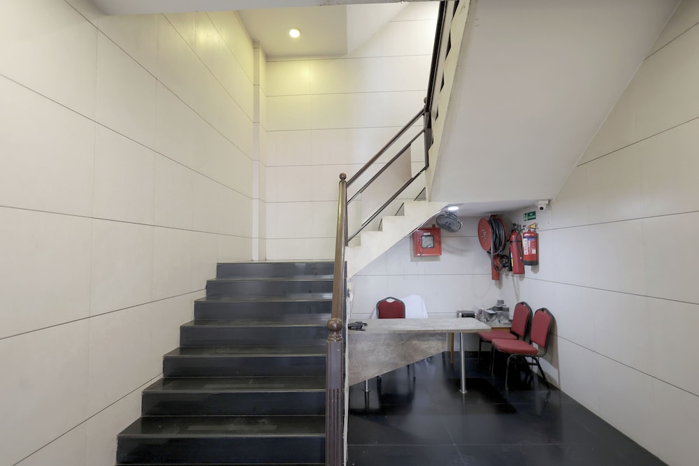Hotel Shagun Rooms & Banquet Surat - carbon neutral hotel in Surat
