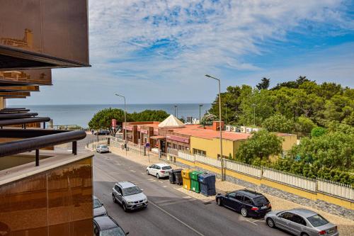 Stylish One Bedroom Apartment with Swimming Pool
