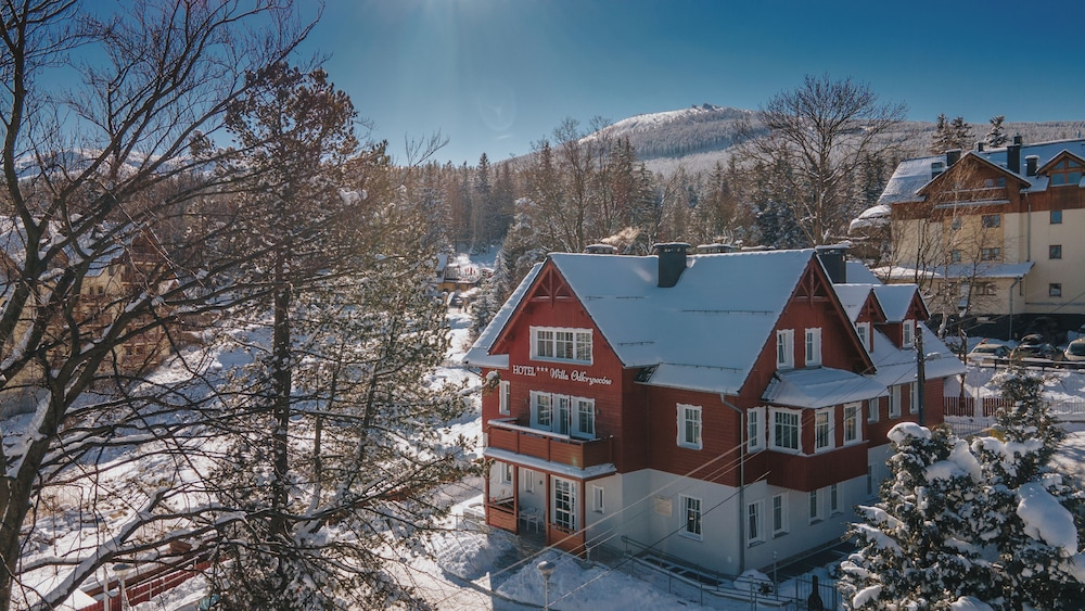 Hotel Willa Odkrywców in Szklarska Poreba, Poland