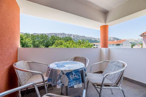 Moderne Unterkunft nur 450 Meter zum Meer — 4-Star Luxury Hotel in Baska, Croatia