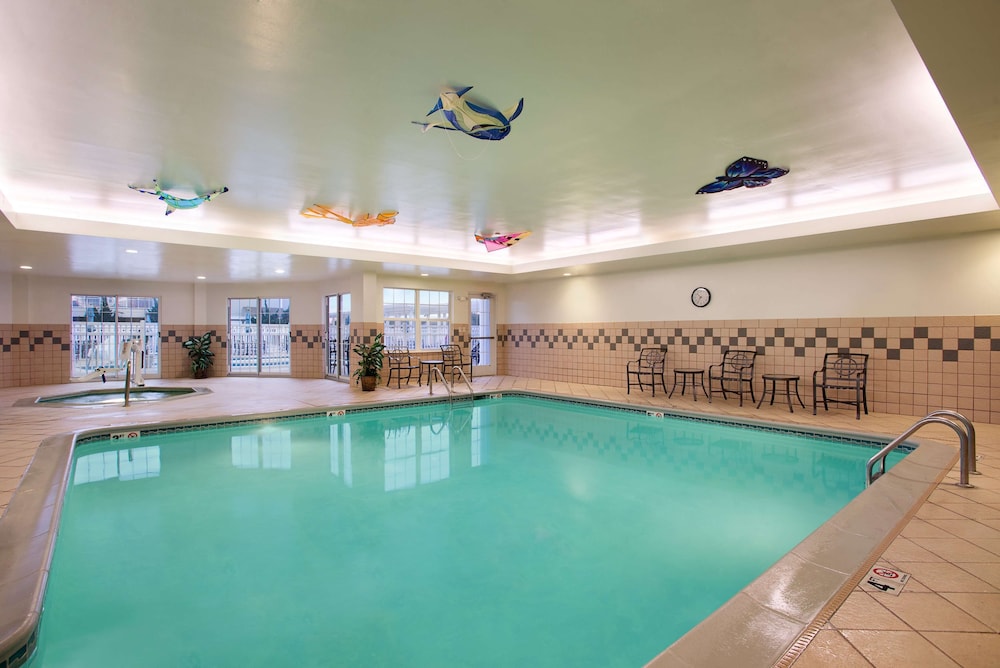 Hampton Inn & Suites Outer Banks Corolla - photo 43