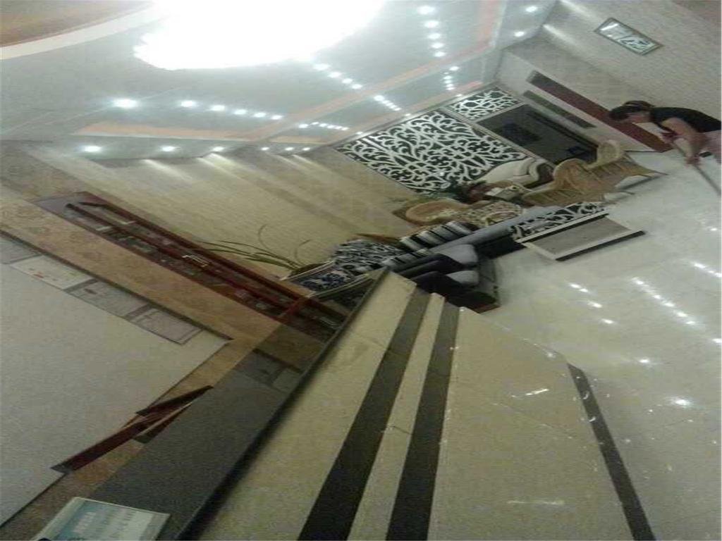 Ya An Lu Shan Ding Sheng Inn — hotel in Luyang