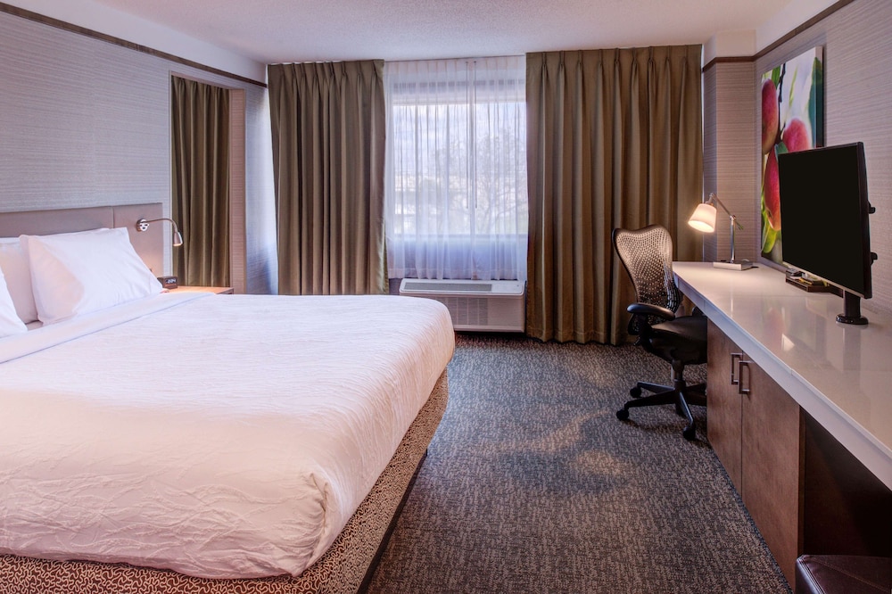 Hilton Garden Inn Detroit Southfield MI - photo 16