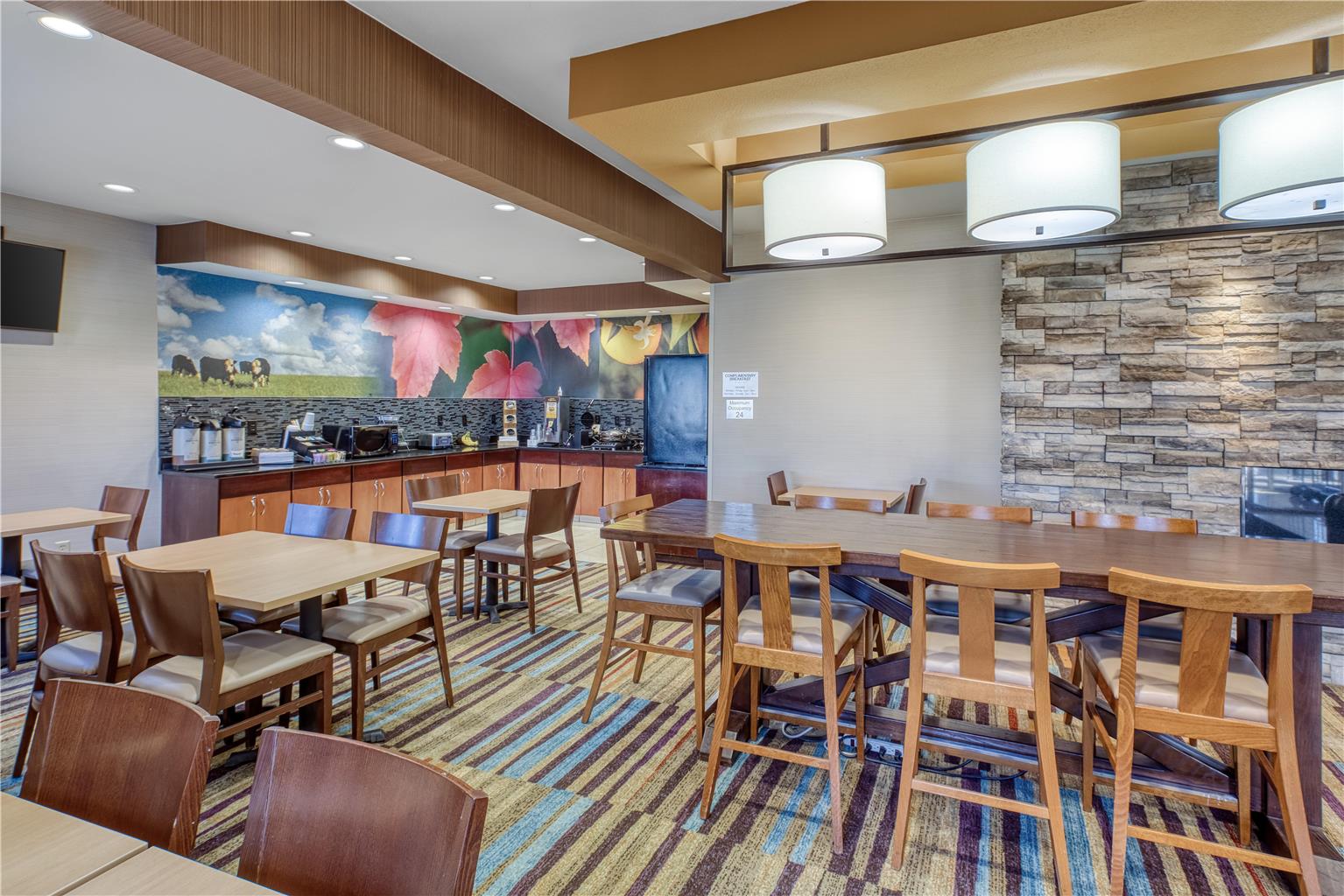 SureStay by Best Western Mount Pleasant Racine - photo 4