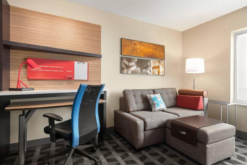 TownePlace Suites by Marriott Janesville - photo 33